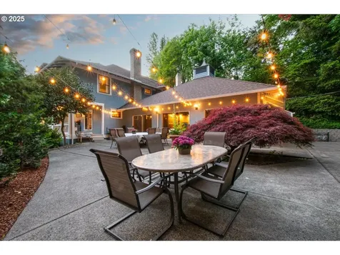 863 N Shepherd Road Washougal WA 98671
