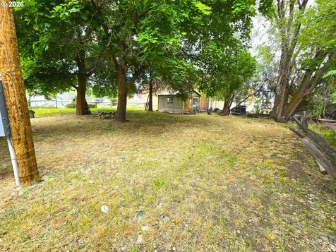 117 N Cozart Street Prairie City OR 97869