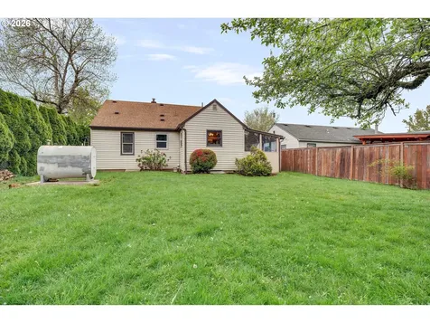 22043 SE Oak Street Gresham OR 97030