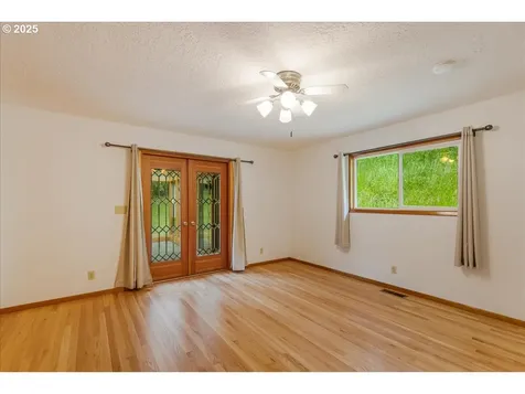 50519 SW Scoggins Valley Road Gaston OR 97119