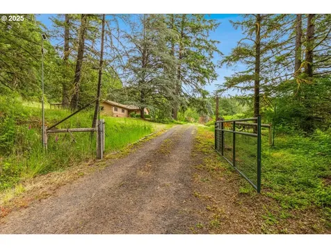 50519 SW Scoggins Valley Road Gaston OR 97119