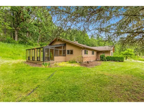 50519 SW Scoggins Valley Road Gaston OR 97119