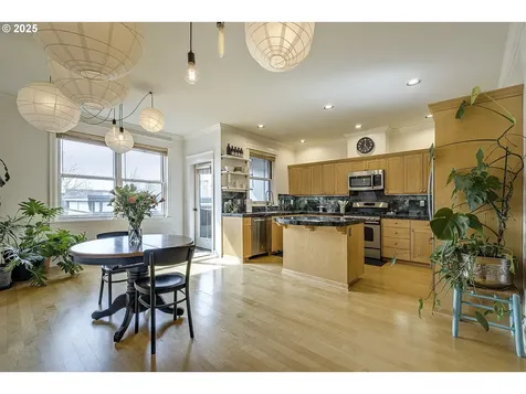 6282 NE Brighton Street Hillsboro OR 97124