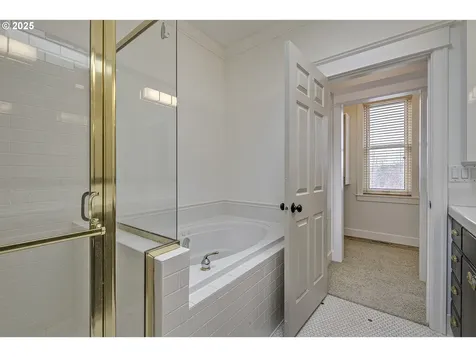 6282 NE Brighton Street Hillsboro OR 97124