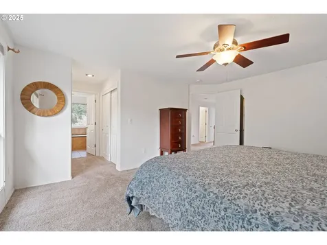 10200 NE 20th Circle Vancouver WA 98664
