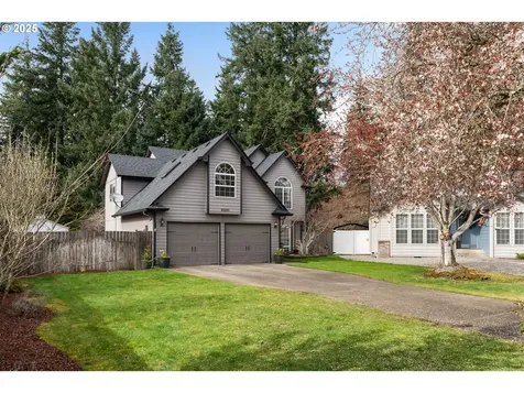 10200 NE 20th Circle Vancouver WA 98664