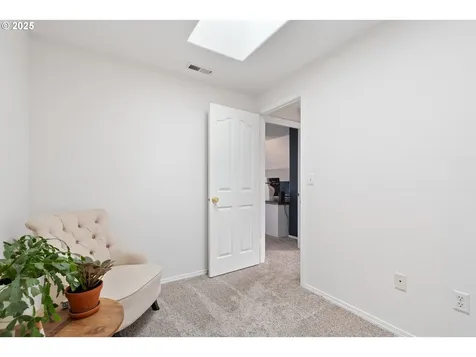 10200 NE 20th Circle Vancouver WA 98664