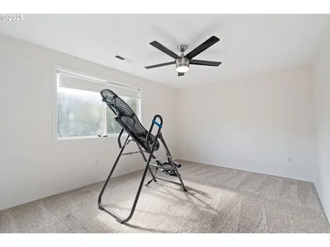 10200 NE 20th Circle Vancouver WA 98664