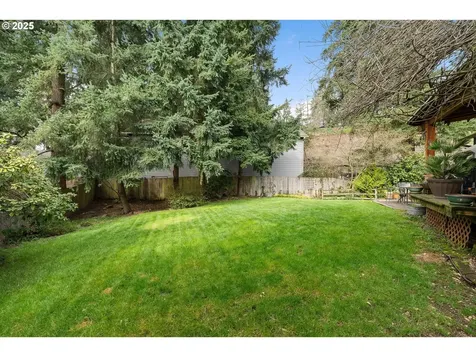 10200 NE 20th Circle Vancouver WA 98664