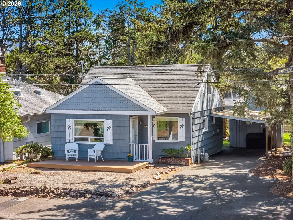 2217 S Columbia Street Seaside OR 97138