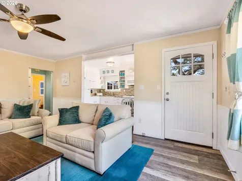 2217 S Columbia Street Seaside OR 97138