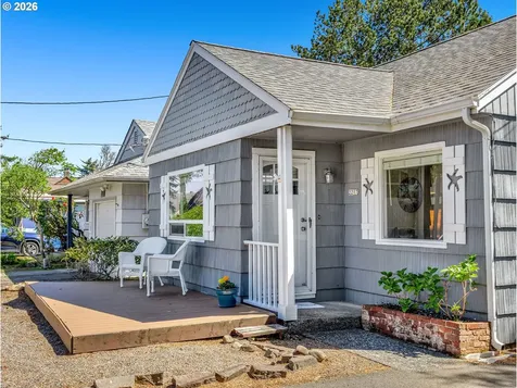 2217 S Columbia Street Seaside OR 97138