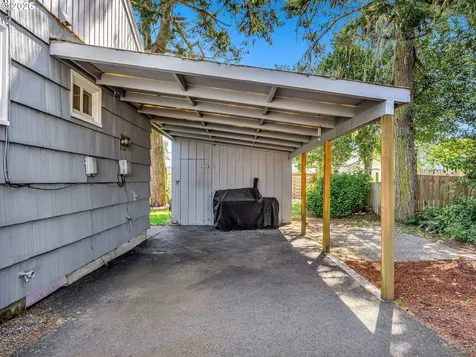 2217 S Columbia Street Seaside OR 97138