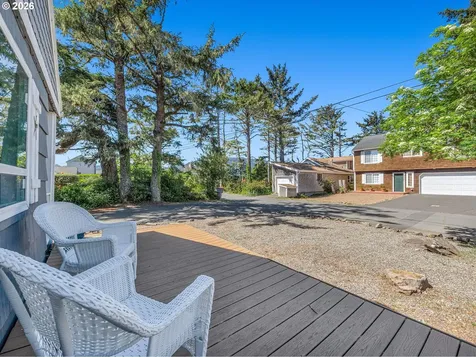 2217 S Columbia Street Seaside OR 97138