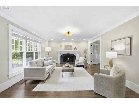 16 Del Prado Street Lake Oswego OR 97035