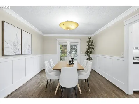 16 Del Prado Street Lake Oswego OR 97035