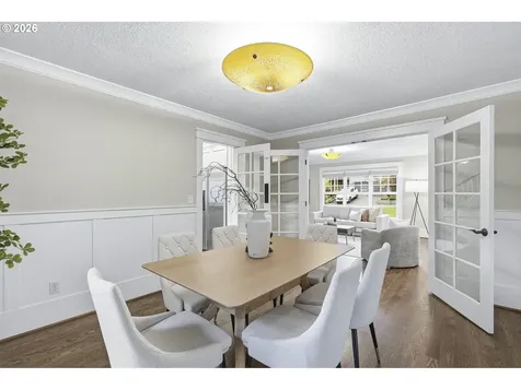 16 Del Prado Street Lake Oswego OR 97035