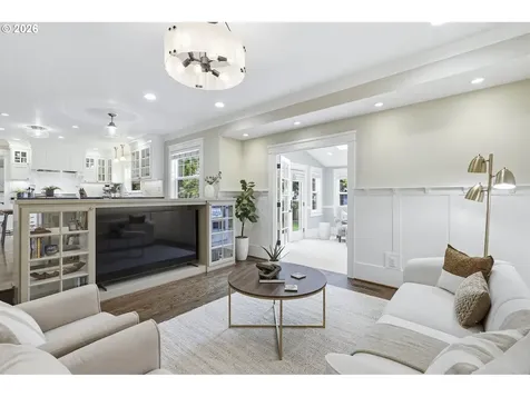 16 Del Prado Street Lake Oswego OR 97035