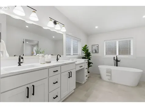 17200 SE Jennings Crest Lane Milwaukie OR 97267