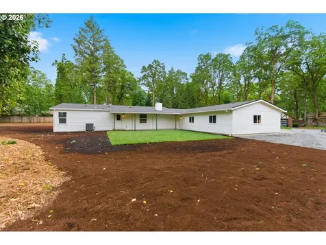 17200 SE Jennings Crest Lane Milwaukie OR 97267