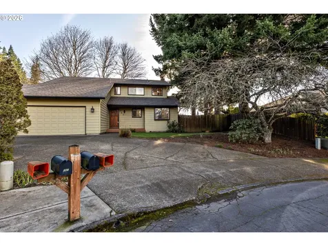 707 NW 104th Street Vancouver WA 98685
