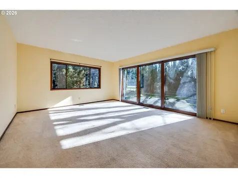 707 NW 104th Street Vancouver WA 98685