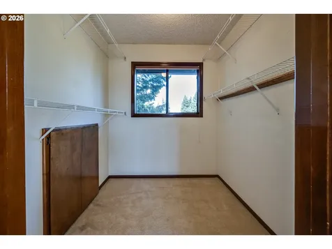 707 NW 104th Street Vancouver WA 98685