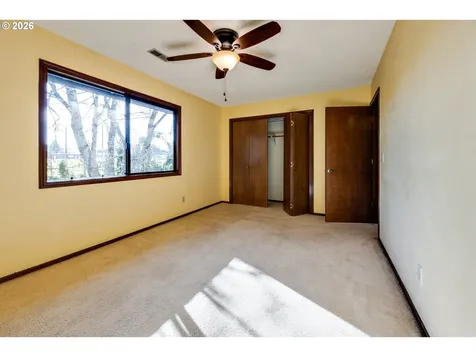 707 NW 104th Street Vancouver WA 98685