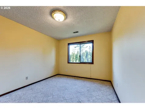 707 NW 104th Street Vancouver WA 98685