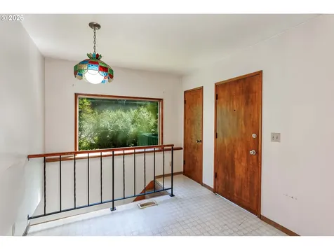 5010 SW Miles Street Portland OR 97219
