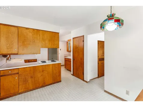 5010 SW Miles Street Portland OR 97219