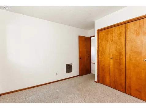 5010 SW Miles Street Portland OR 97219