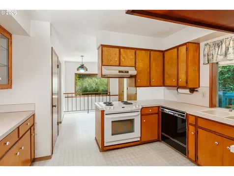 5010 SW Miles Street Portland OR 97219