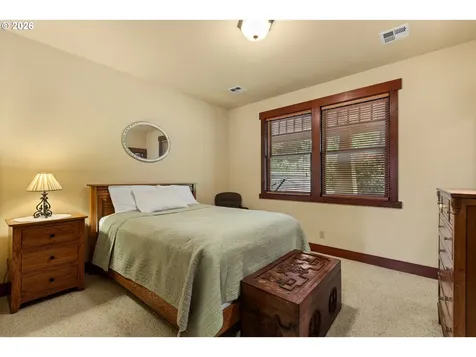 563 Lillian Lane Roseburg OR 97471