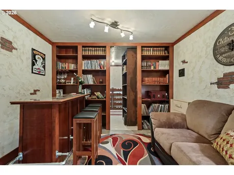 563 Lillian Lane Roseburg OR 97471