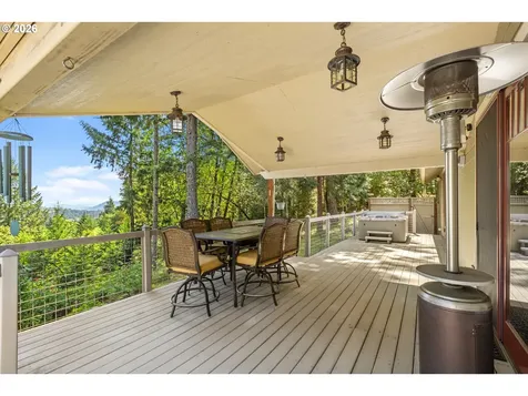 563 Lillian Lane Roseburg OR 97471