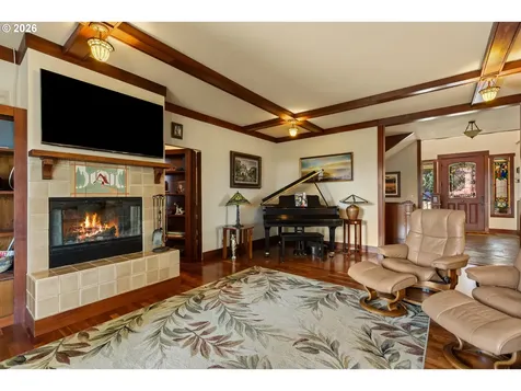 563 Lillian Lane Roseburg OR 97471
