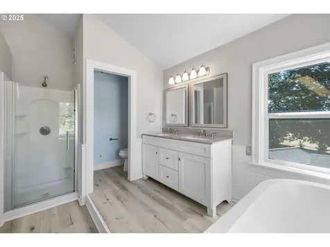 11007 SE Mccreary Lane Boring OR 97009