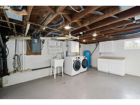 11007 SE Mccreary Lane Boring OR 97009