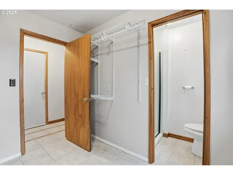 5351 Meeker Drive Kalama WA 98625