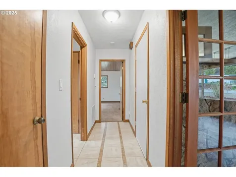 5351 Meeker Drive Kalama WA 98625