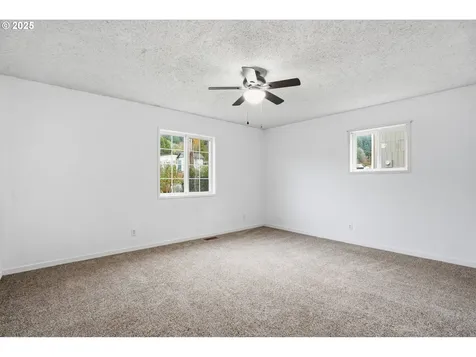 5351 Meeker Drive Kalama WA 98625