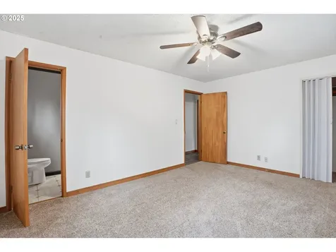 5351 Meeker Drive Kalama WA 98625