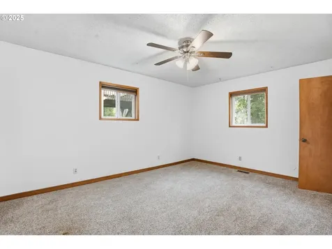 5351 Meeker Drive Kalama WA 98625
