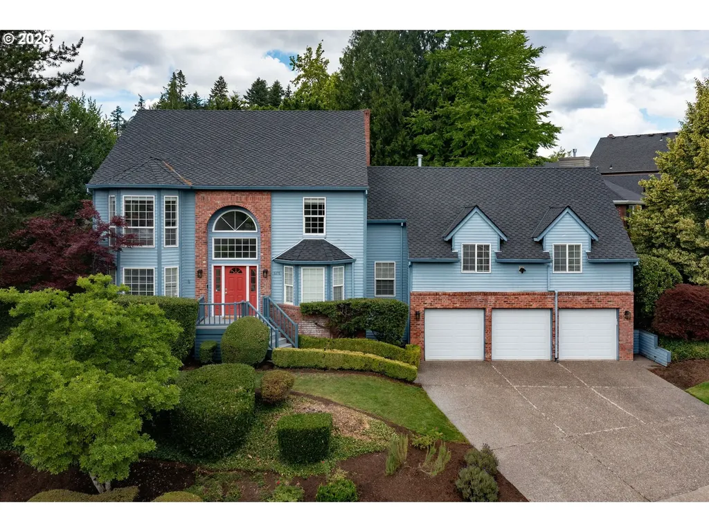 6475 SW Arranmore Court Portland OR 97223