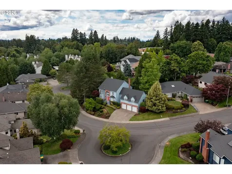6475 SW Arranmore Court Portland OR 97223