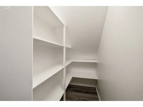 6475 SW Arranmore Court Portland OR 97223