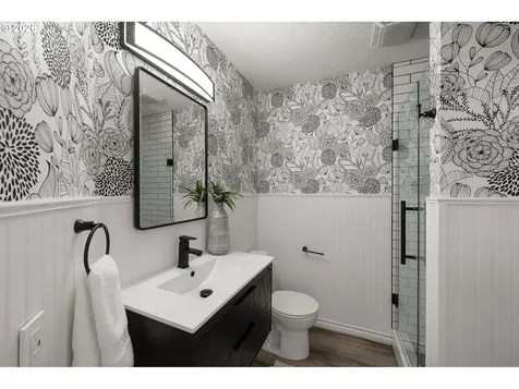 6475 SW Arranmore Court Portland OR 97223