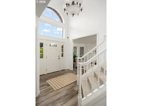 6475 SW Arranmore Court Portland OR 97223