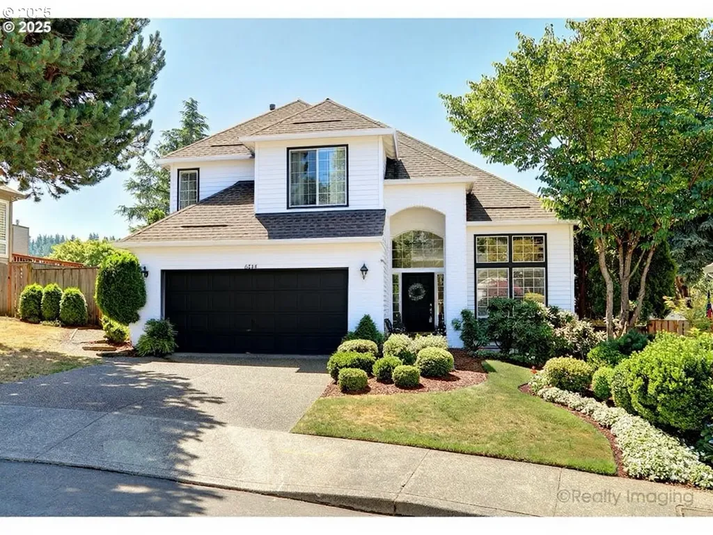 6414 SW Ash Creek Drive Portland OR 97219